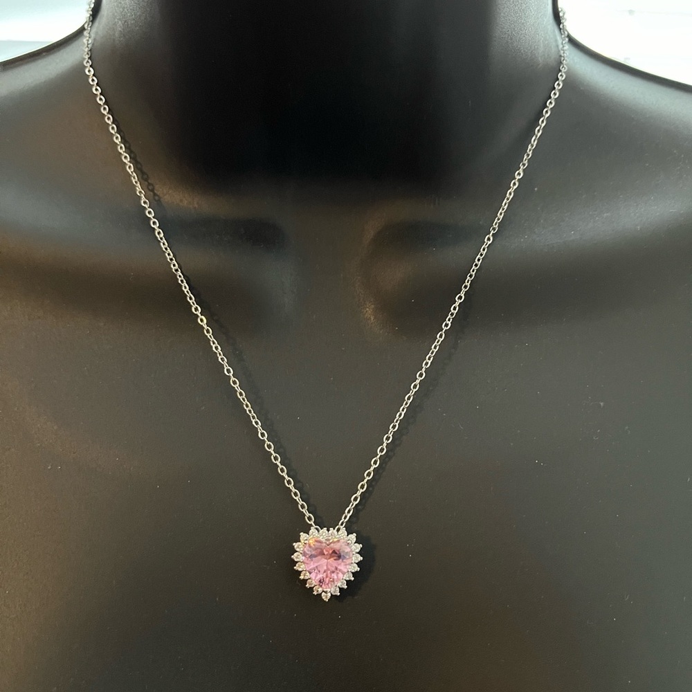 Silver heart necklace